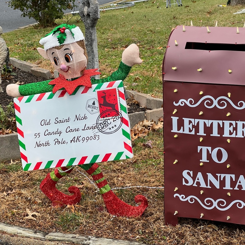 Santa Mail- Christmas on Hellam